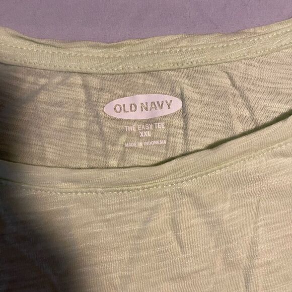 Old Navy Graphic Tee XXL - Picture 2 of 4